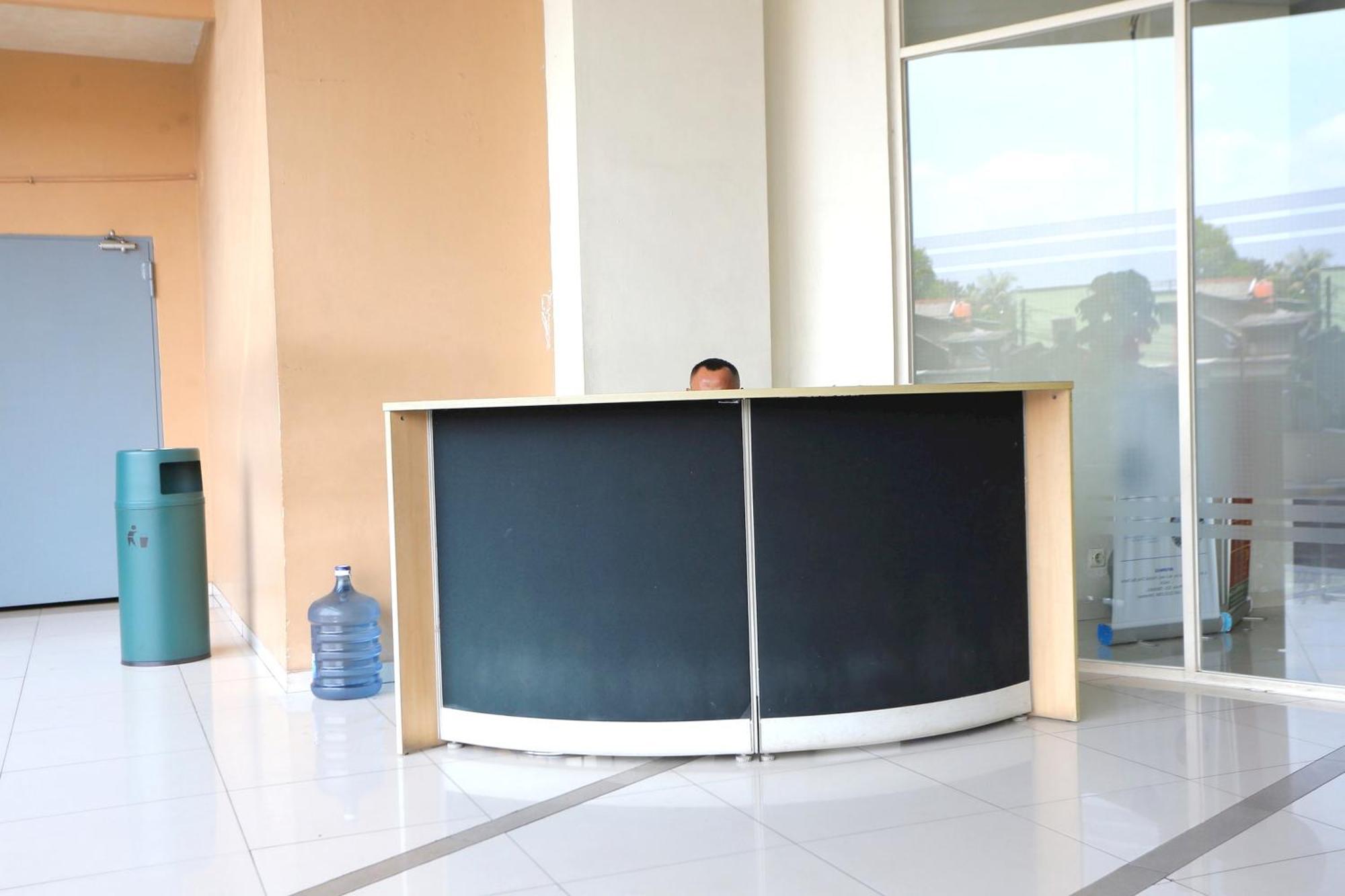 Hotel Oyo 93492 Mamiya Depok