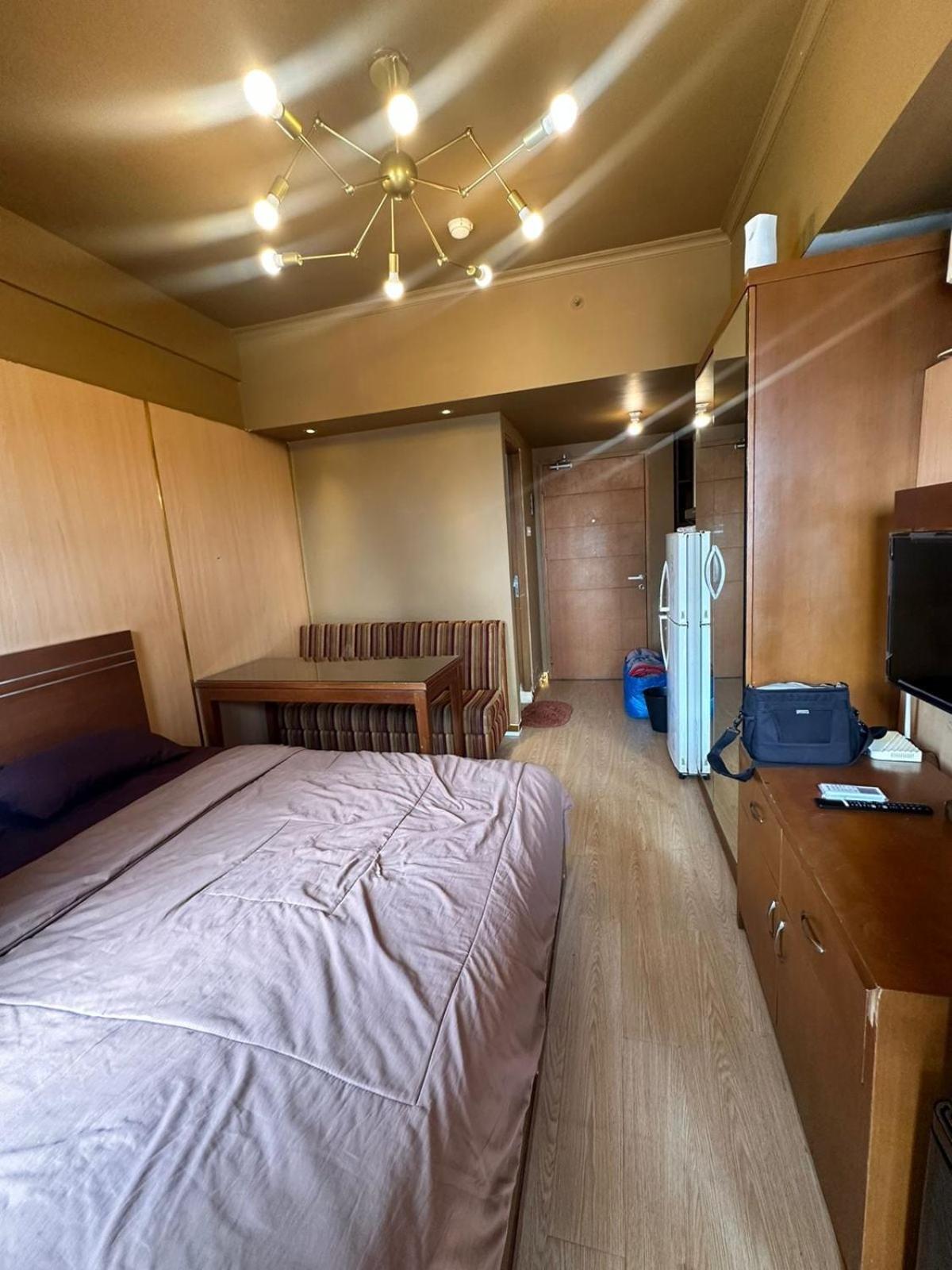 Hotel Oyo 93492 Mamiya Depok